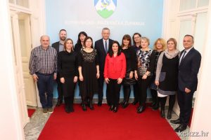 Podravska banka u suradnji sa Županijom uručila udrugama i ustanovama donacije u vrijednosti 40 tisuća kuna Podravska banka u suradnji sa Županijom uručila udrugama i ustanovama donacije u vrijednosti 40 tisuća kuna